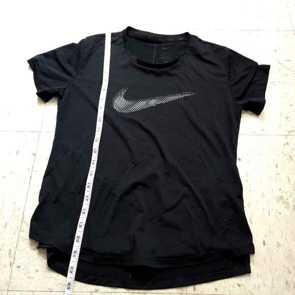 Nike | Womens Black T-Shirt with Logo Dri Fit - Picture 7 of 8
